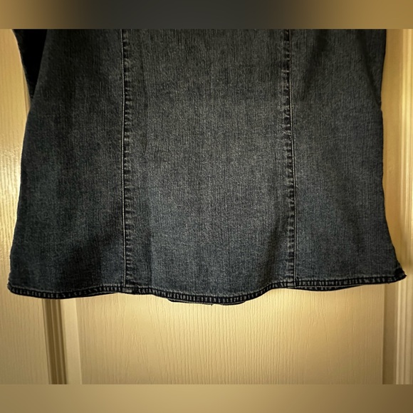 J.Jill Denim Top - Picture 5 of 7